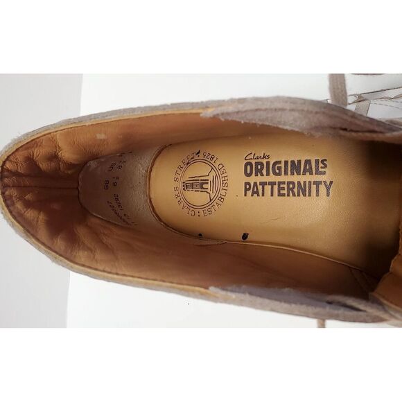 Clarks Original Patternity WOM 8.5 US Desert Boot Lace Up Taupe & White England - Picture 15 of 15